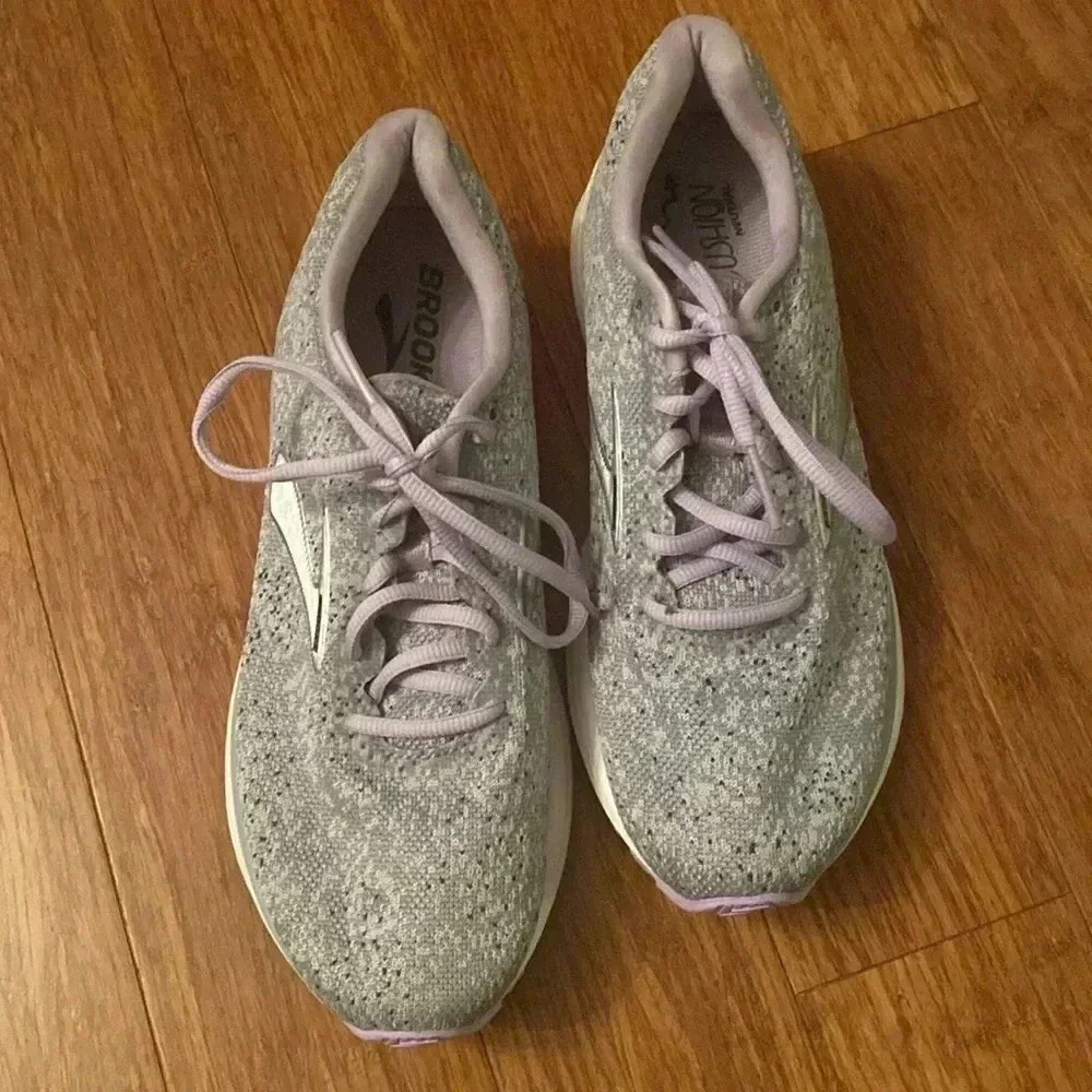 Brooks Anthem 2 - gray and purple sneakers - great condition- size 9.5